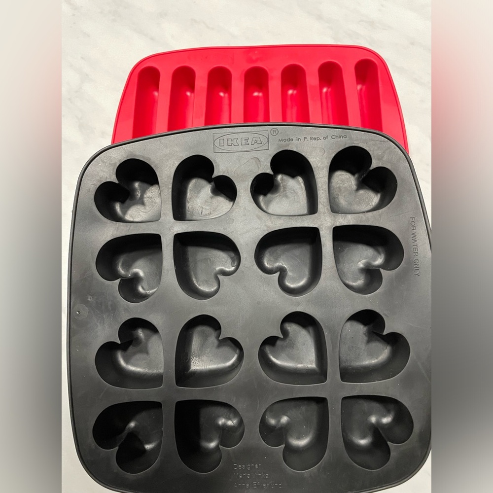 NWOT 2 pc. IKEA Silicone ICE cube Trays or Molds